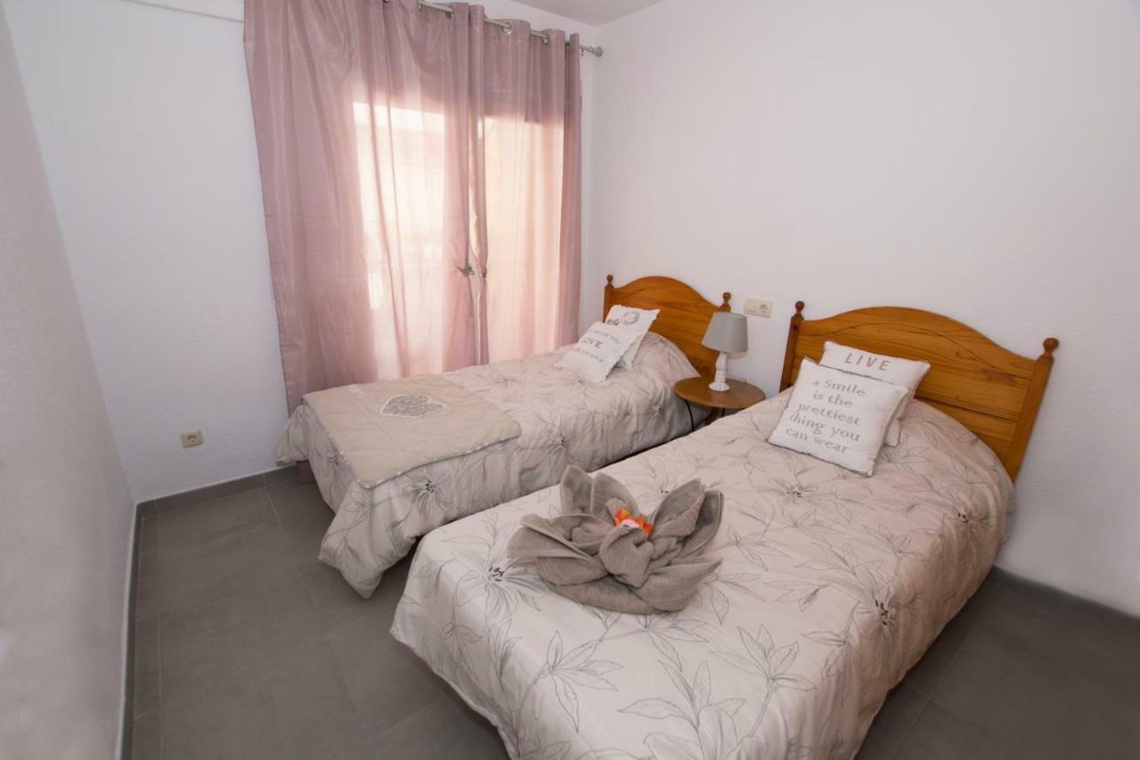 Apartamento Playas กัลเป ภายนอก รูปภาพ